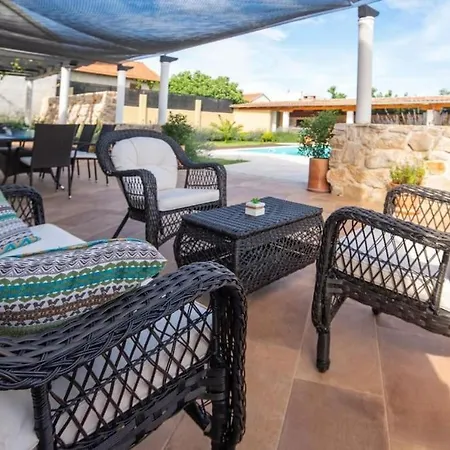 Villa Mediterraneo